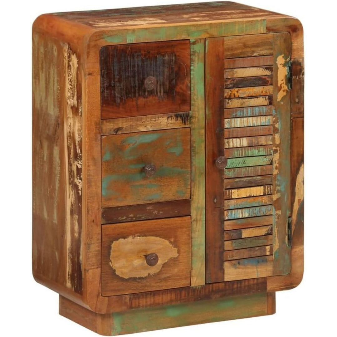Matiere chaleureuse, bahut marron en bois