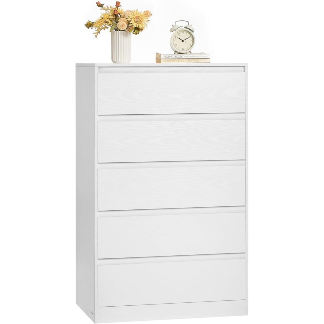 Commode en bois gris clair