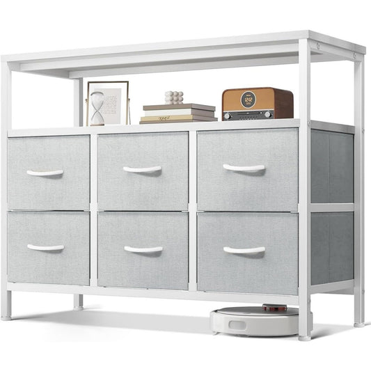 Commode en acier et tissu pour la salle a manger